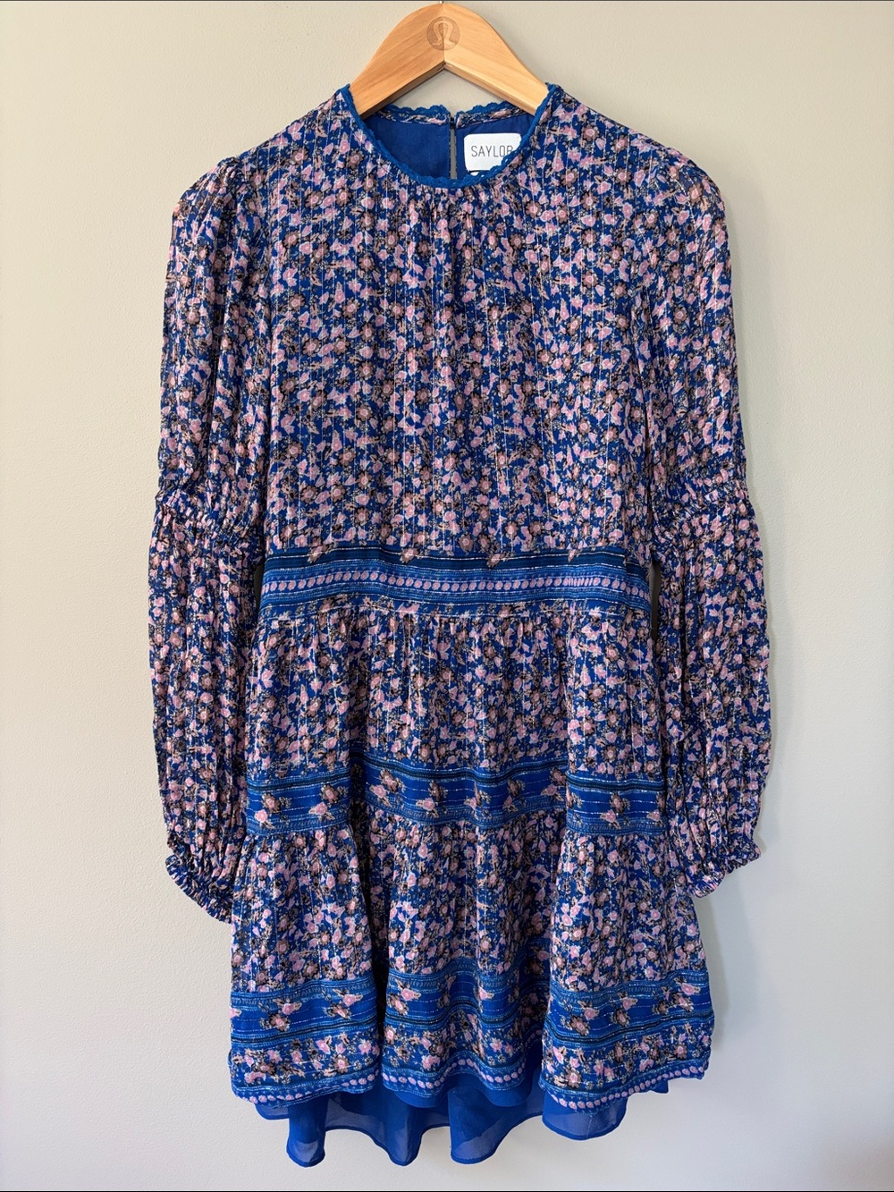 Saylor Talley Mini Shift Dress Size XS Blue Multicolor Floral Boho Revolve